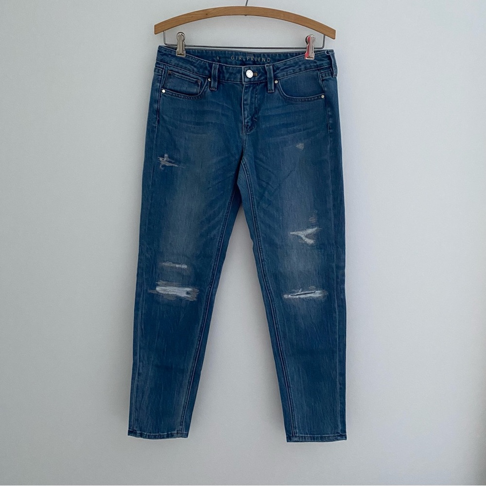 White House Black Market Girlfriend SZ 4 Embroidered Straight Leg Denim Jeans
